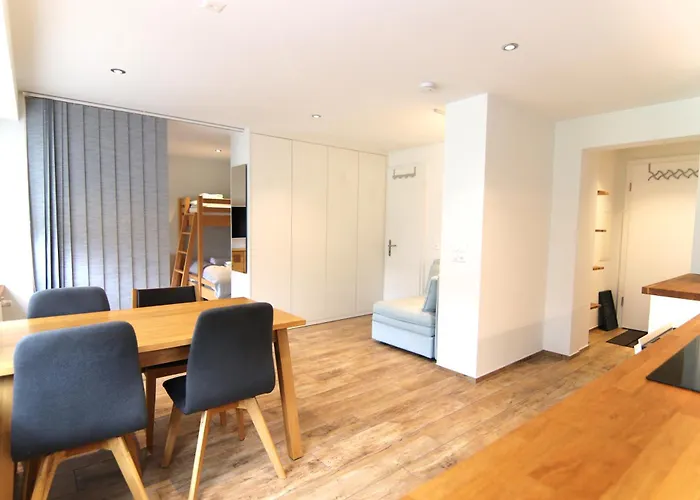 Jaeggi 44 By Appartement Arosa